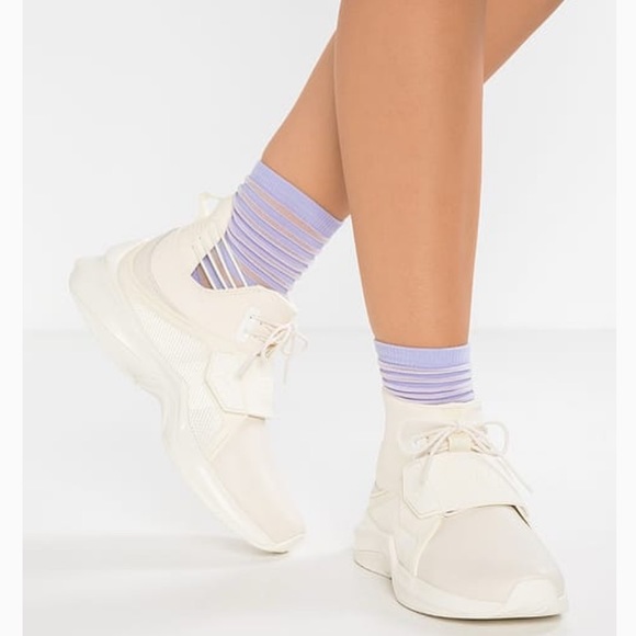 Puma Shoes - Fenty Puma Whisper White The Trainer Hi Sneaker
